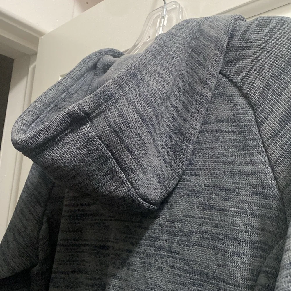 Avalanche hooded sweatshirt - Picture 8 of 12